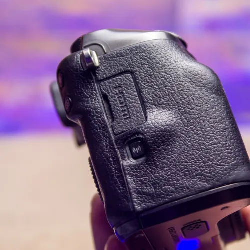 Canon EOS M5 