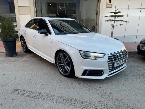 Audi A4 2016 S Line +