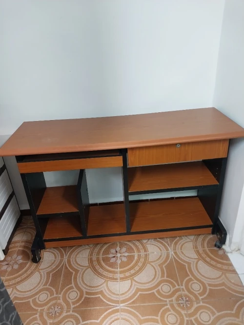 BUREAU PC