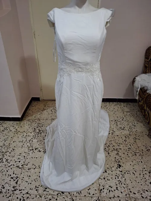 Ensemble Robes de mariées, Robes Blanches, Robes soirée