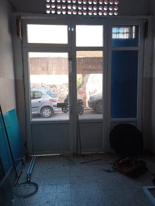Vitrine en aluminium 
