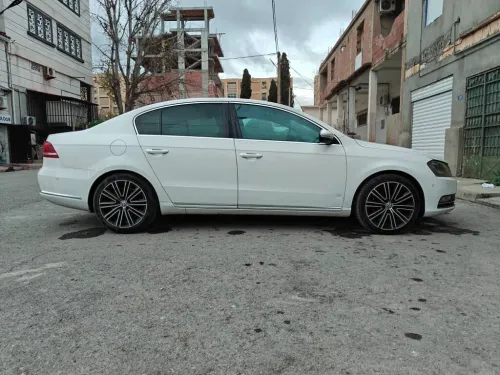Volkswagen Passat 2012 Classic