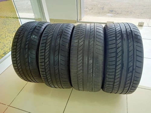 4 pneus continental bon état