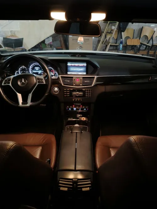 Mercedes Classe E 2013 AVANTGARDE Pack AMG
