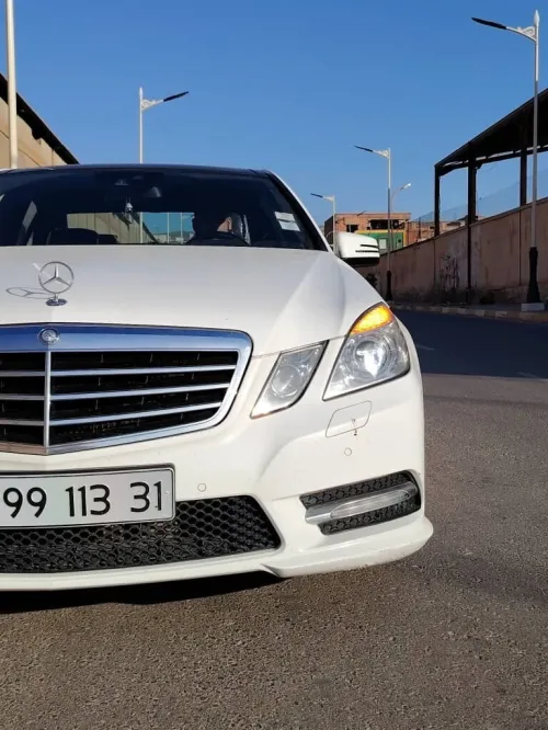 Mercedes Classe E 2013 AVANTGARDE Pack AMG