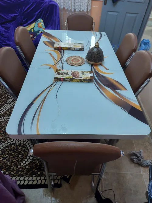 Table 6 chaise