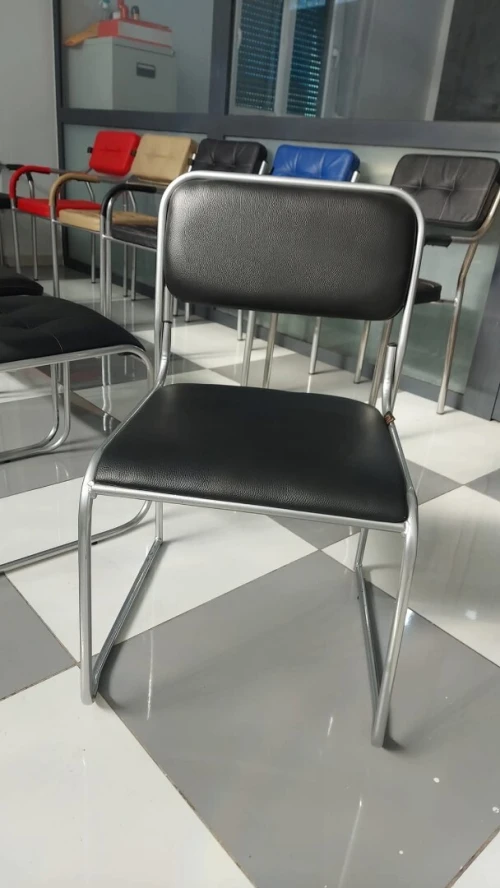 Chaise visiteur première choix