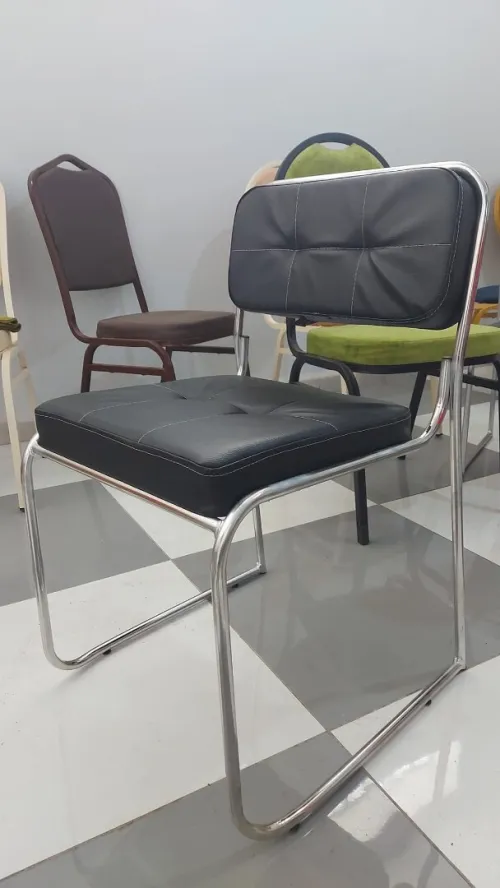Chaise visiteur première choix