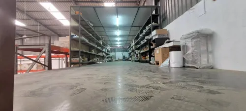 Unité de production Numérique pour Meubles en plain production 