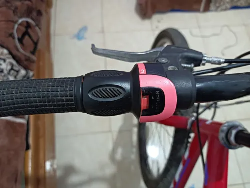 Vélo 27.5" Pouse Bon Affaire Kolsh fonctionne