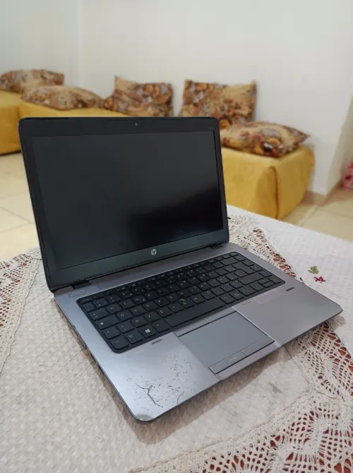 HP Elitebook Occasion i7-4th - 8Go Ram - SSD 128GB - Double GPU