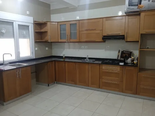 Location Appartement Niveau de villa F4 Alger Dely brahim