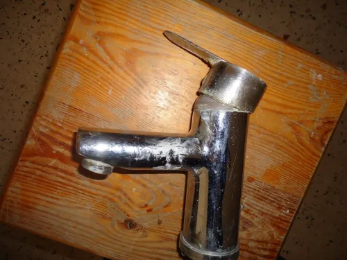 Melangeur pour lavabo