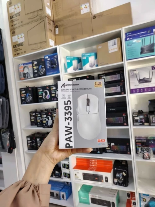 Souris Attack Shark PAW-3395 X3PRO- PAW-3395 X3- - X11 Wired ' BT5.4 Connections  rechargeable WHITE