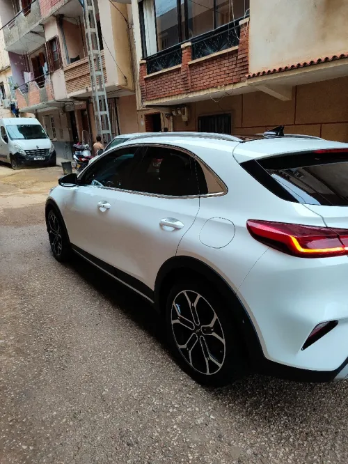 Kia X-Ceed 2022 Active Business
