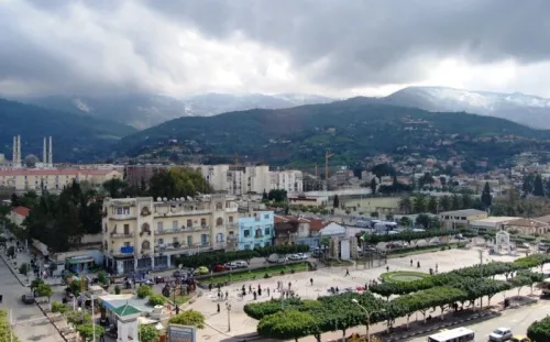Location Appartement F4 Blida Blida