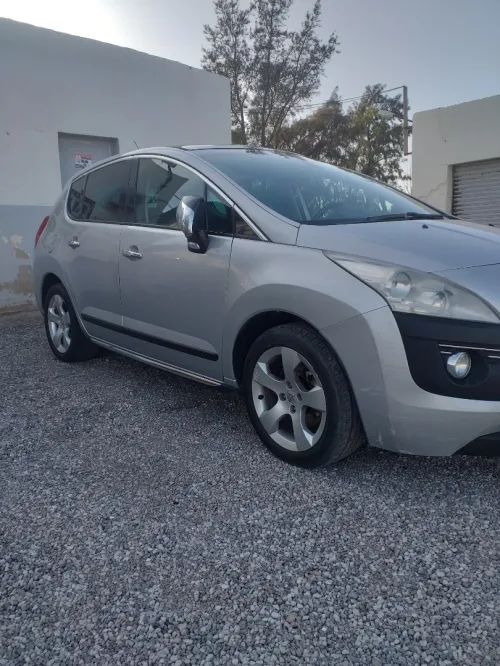 Peugeot 3008 2011 Premium
