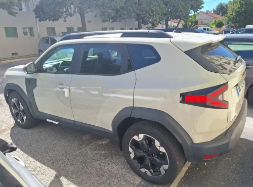 Dacia Duster 2025 Extreme Gold