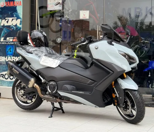 Yamaha Tmax tech max 563 2025