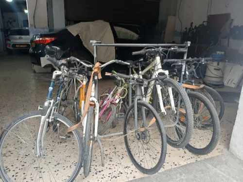Plusieurs vélos à vendre