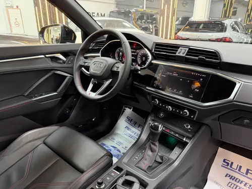 Audi Q3 2025 S-line
