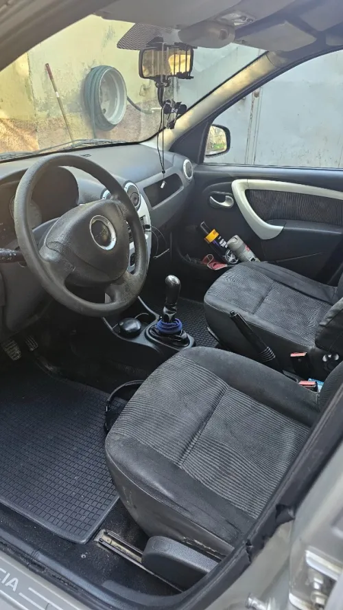 Dacia Logan 2010 La toute option