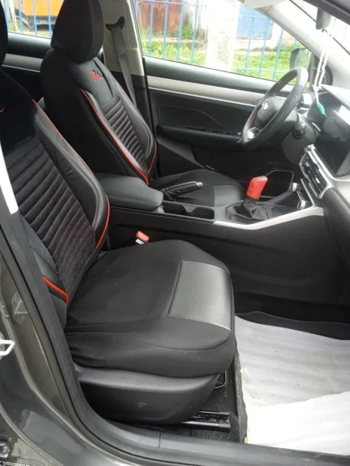 Geely Coolray 2025 