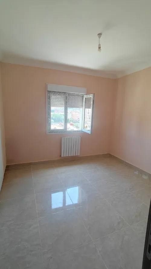 Location Appartement F4 Tipaza Bou ismail