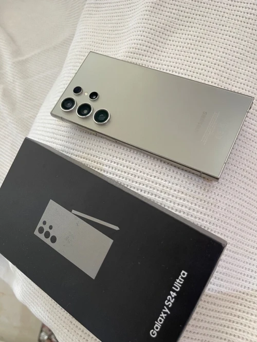 Samsung Galaxy s24 Ultra