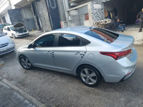 Hyundai Accent RB  4 portes 2019 GL DZ