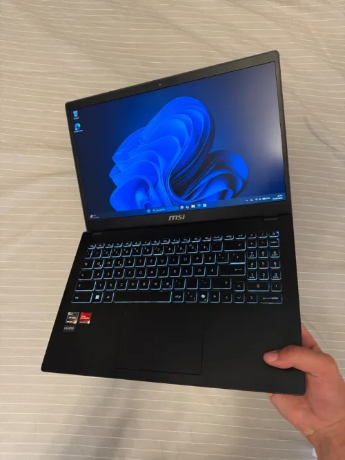 PC MSI modern 15 B7M