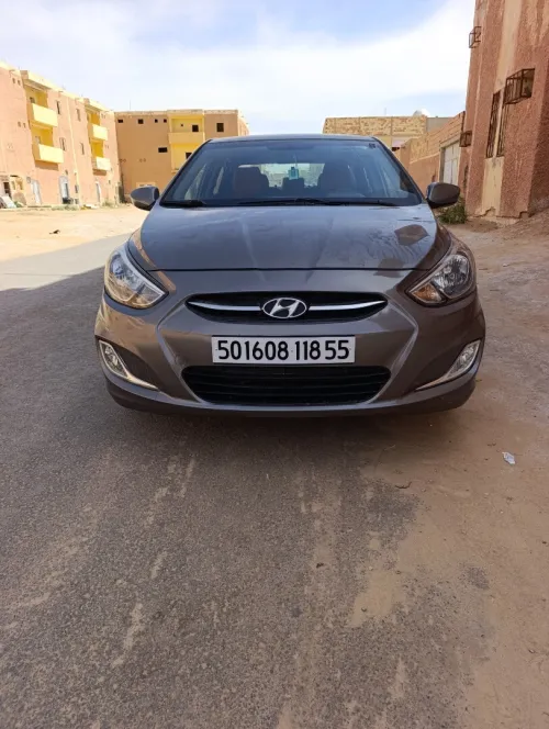 Hyundai Accent RB  4 portes 2018 Accent RB  4 portes