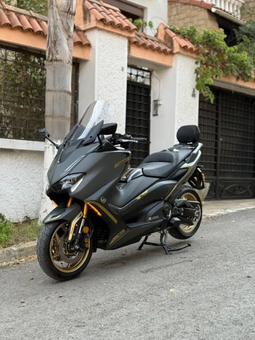 TMAX 560 tech max safi la maison YAMAHA 2021