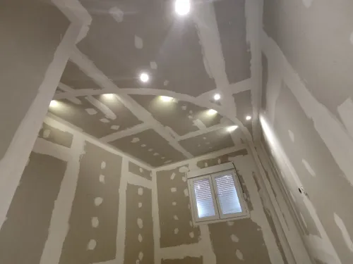 Construction et rénovation des maison بناء وتجديد المنازل و المحلات
