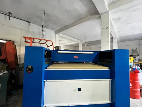 Balancier apond et table mobile 30 tonnes بالونصي 