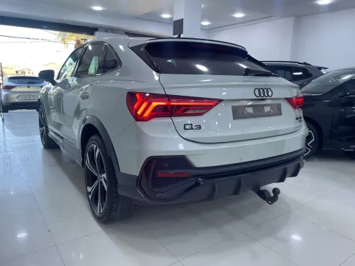 Audi Q3 2021 S Line (facelift)