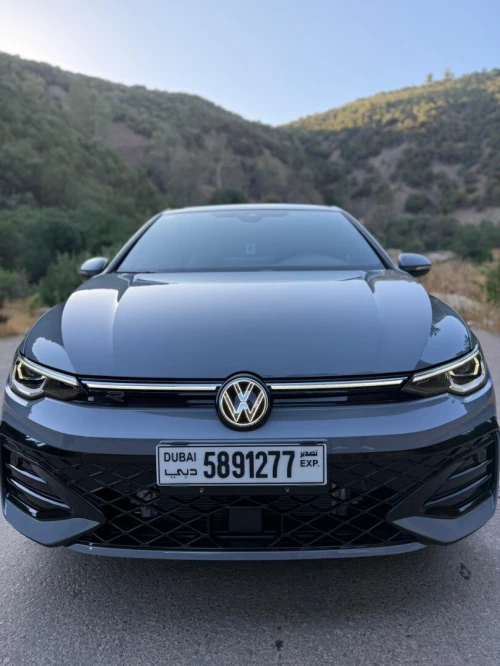 Volkswagen Golf 8 2025 R