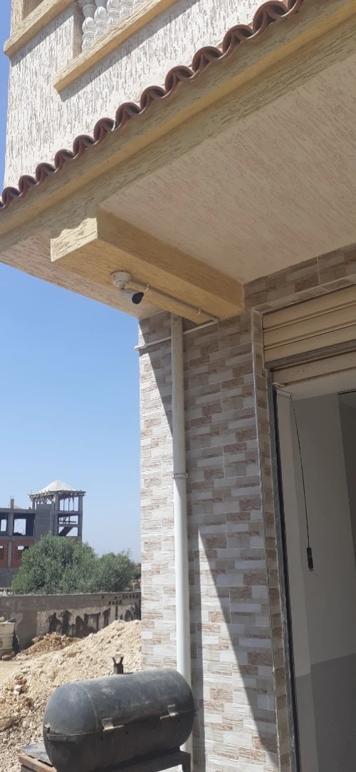 تركيب كاميرات المراقبة و اجهزة الاندار