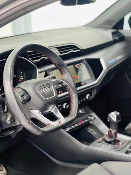 Audi Q3 2022 Q3