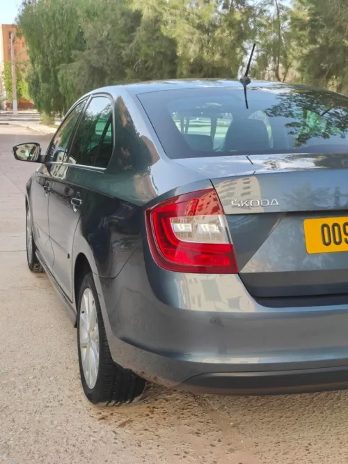 Skoda Rapid 2019 Ambition