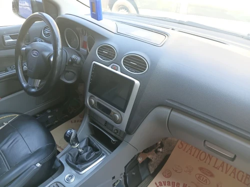Ford Focus 5 portes 2011 