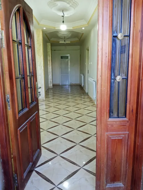 Location Appartement Niveau de villa F2 Alger Les eucalyptus