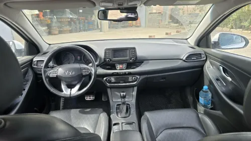 Hyundai i30 2019 Toute options