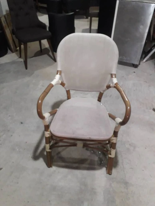 tables et chaises