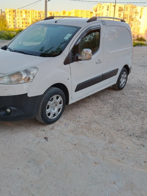 Peugeot Partner 2013 B9