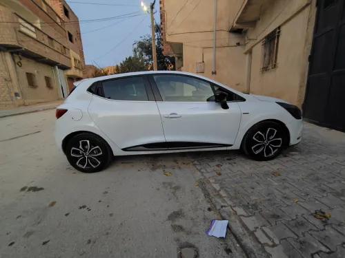 Renault Clio 4 2018 Limited 2