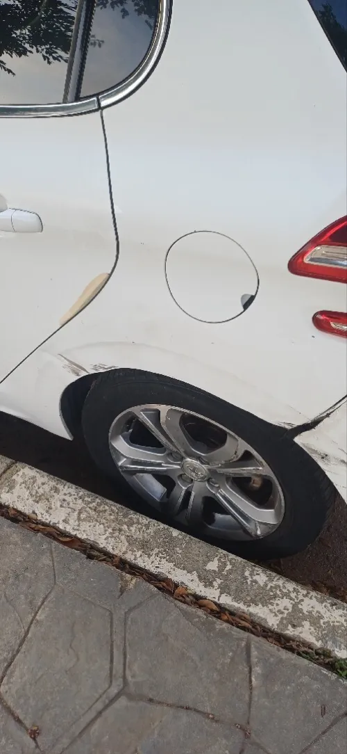 Peugeot 208 2013 Allure