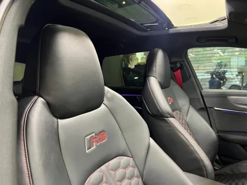 Audi RS6 2023 Quattro S tronic