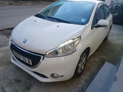 Peugeot 208 2014 Allure