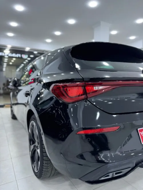 Cupra  Leon 2023 